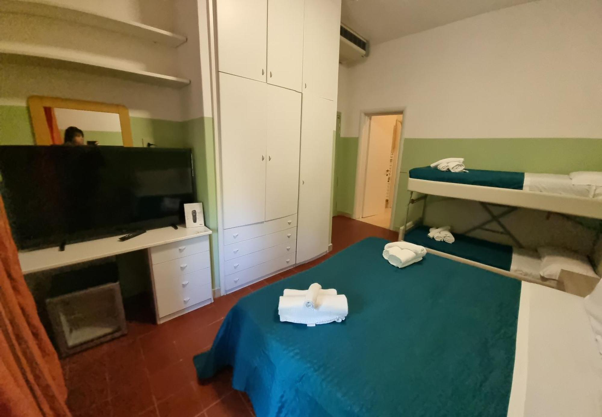 Hotel K2 Cervia 3 Stelle Sup Exterior photo