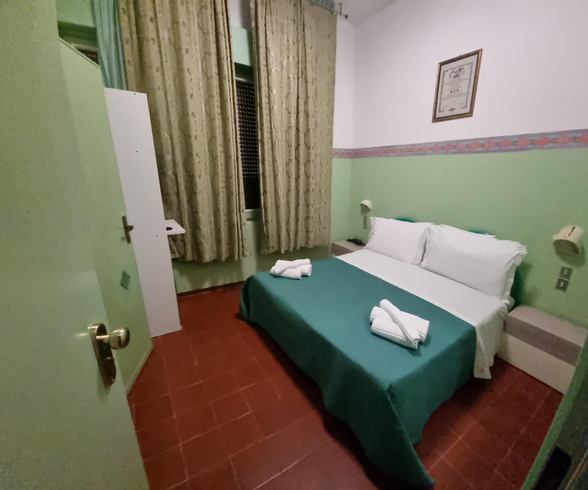 Hotel K2 Cervia 3 Stelle Sup Exterior photo