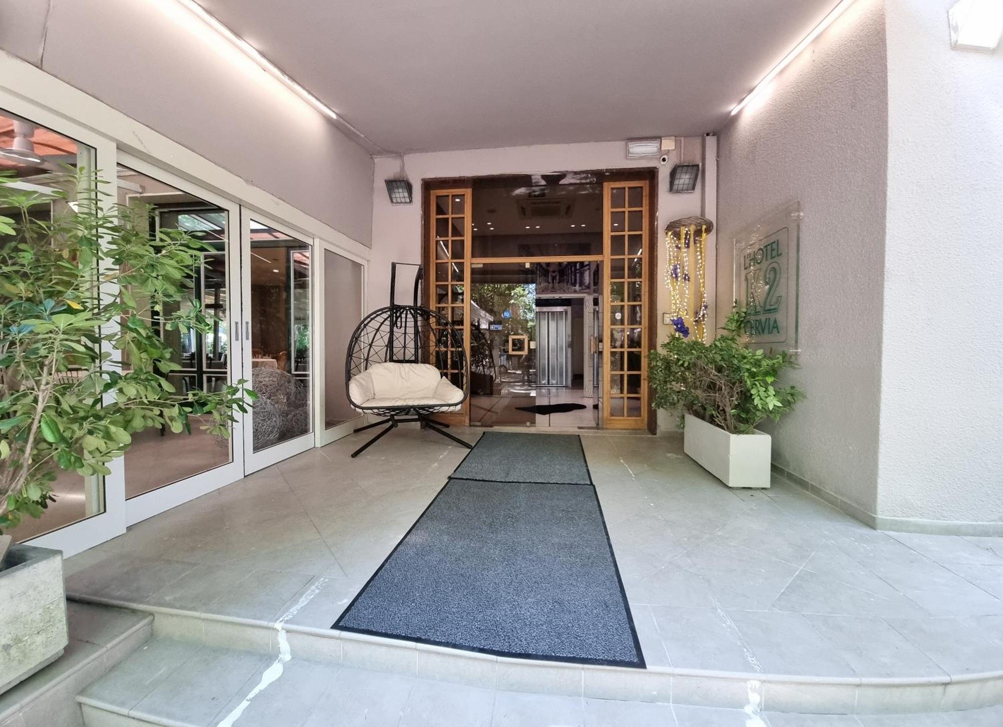 Hotel K2 Cervia 3 Stelle Sup Exterior photo